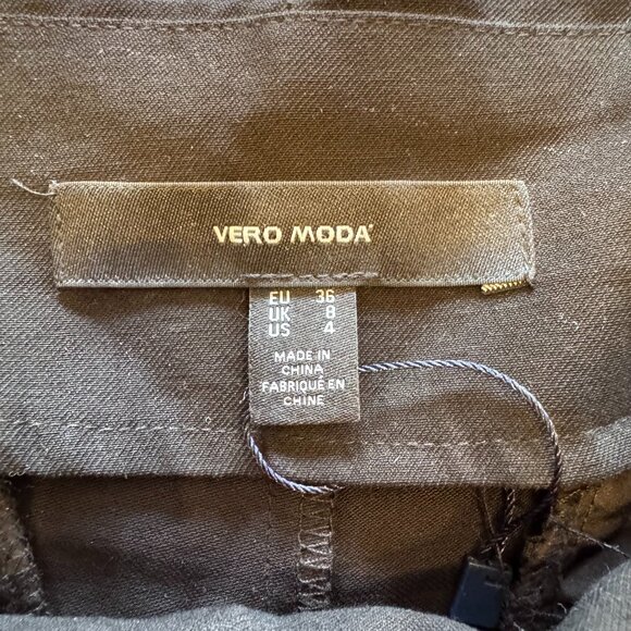 Vero Moda Wide Legged High Waist Black Pants - Picture 5 of 8